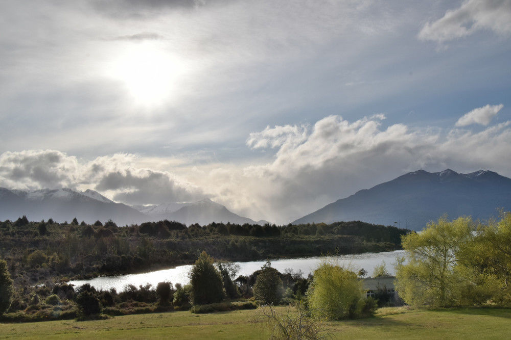 Fiordland National Park Lodge Te Anau Downs Buitenkant foto