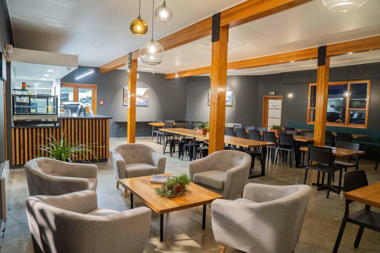 Fiordland National Park Lodge Te Anau Downs Buitenkant foto